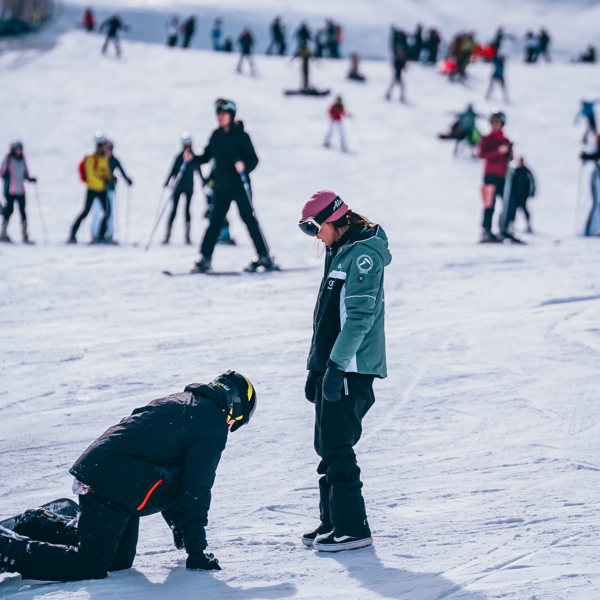 Clases particulares snowboard 3 horas - tarifa plana horario de tarde con material incluido